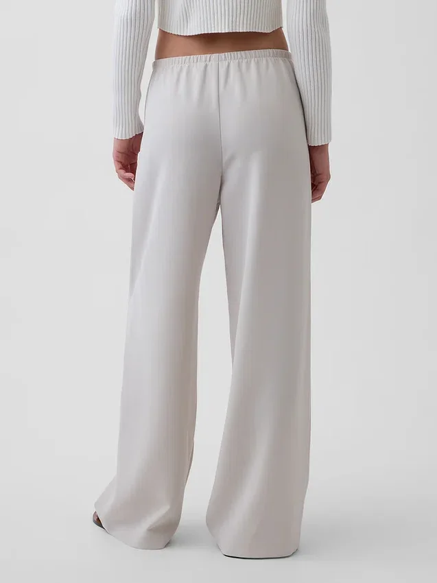 Pantalon ample et confortable