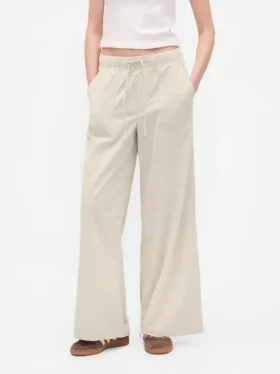 Pantalon baggy en velours côtelé à taille moyenne