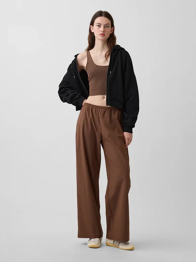Pantalon décontracté à taille basse GapFit Tech