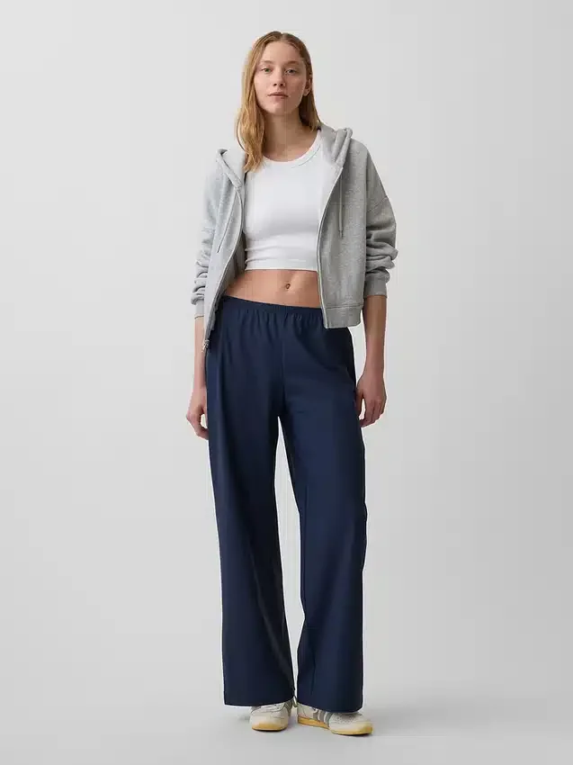 Pantalon décontracté à taille basse GapFit Tech
