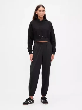 Pantalon de jogging GapFit Tech à taille haute et ourlet zippé