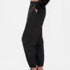 Pantalon de jogging GapFit Tech à taille haute et ourlet zippé