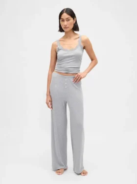 Pantalon de pyjama à jambes larges et à fines côtes