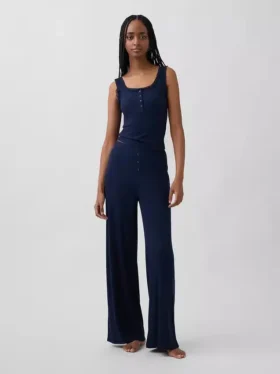 Pantalon de pyjama à jambes larges et à fines côtes