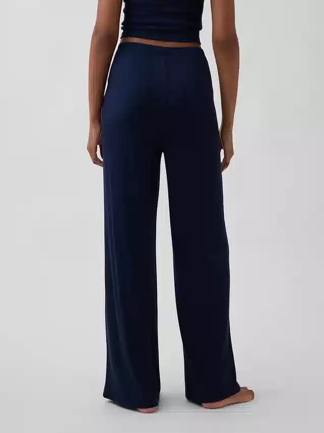 Pantalon de pyjama à jambes larges et à fines côtes