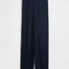 Pantalon de pyjama à jambes larges et à fines côtes