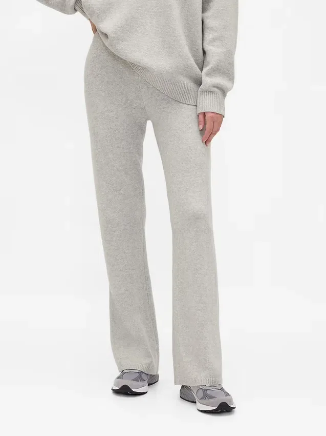 Pantalon de type « bootcut » en maille CashSoft