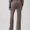 Pantalon de type « bootcut » en maille CashSoft