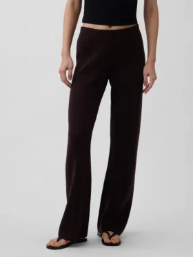 Pantalon de type « bootcut » en maille épaisse, taille basse, en mélange de coton