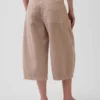 Pantalon-jupe à taille mi-haute et ceinture