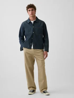 Pantalon kaki ample et moderne