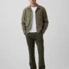 Pantalon kaki droit moderne