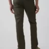Pantalon kaki droit moderne