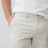 Pantalon kaki droit moderne