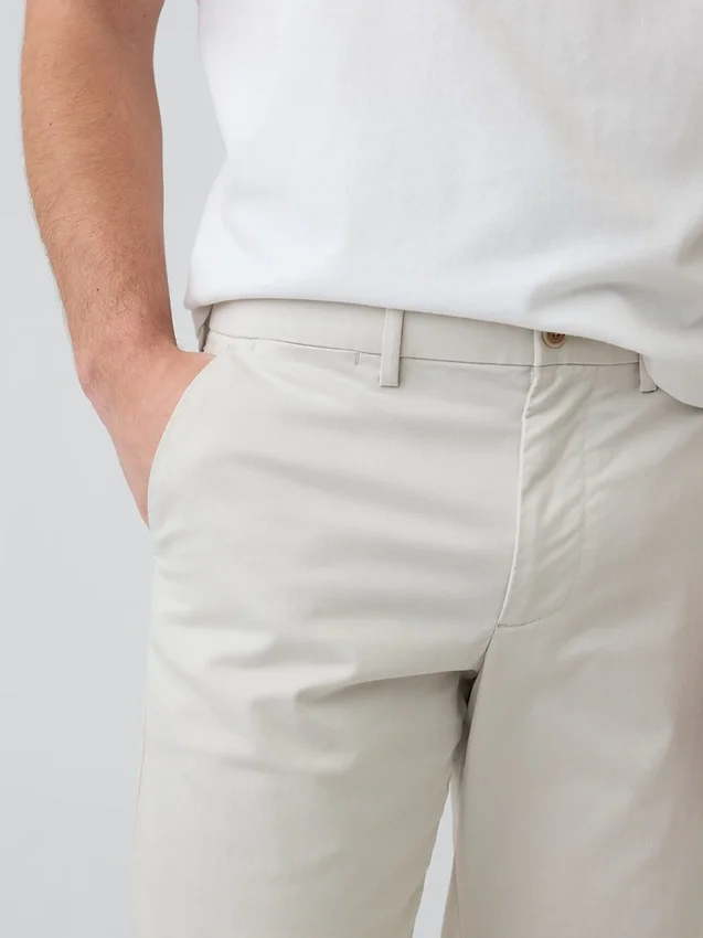 Pantalon kaki droit moderne