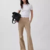 Pantalon kaki évasé ajusté à taille basse