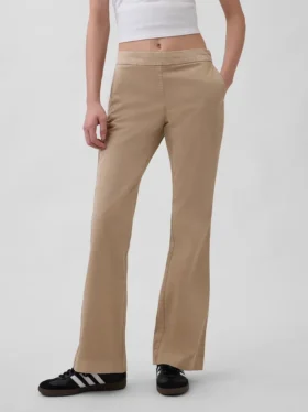 Pantalon kaki évasé ajusté à taille basse