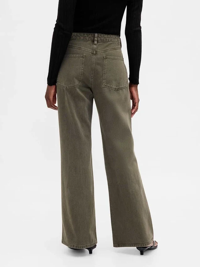 Pantalon kaki évasé à taille basse et coupe décontractée