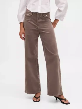 Pantalon large en velours côtelé à taille haute