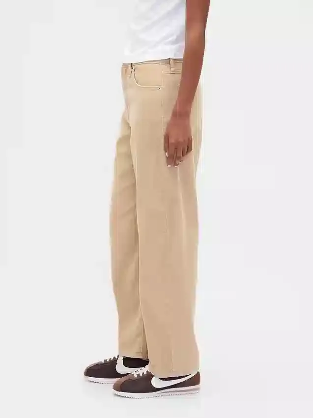 Pantalon large en velours côtelé à taille haute