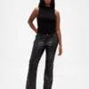 Pantalon long et ajusté en cuir vegan recyclé, taille basse
