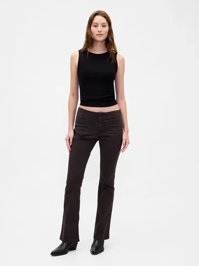 Pantalon long et ajusté en sergé à taille basse