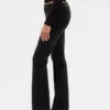 Pantalon long et ajusté en velours côtelé à taille basse