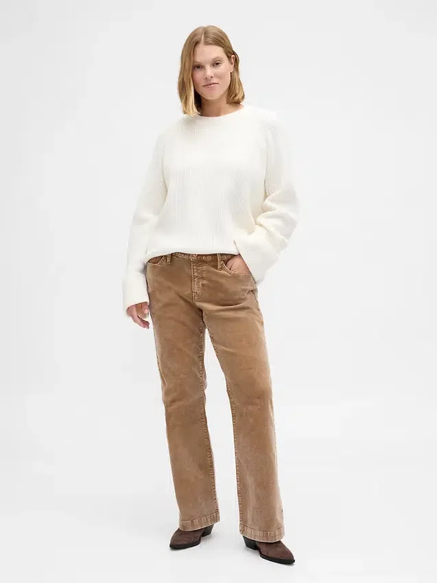 Pantalon long et ajusté en velours côtelé à taille basse