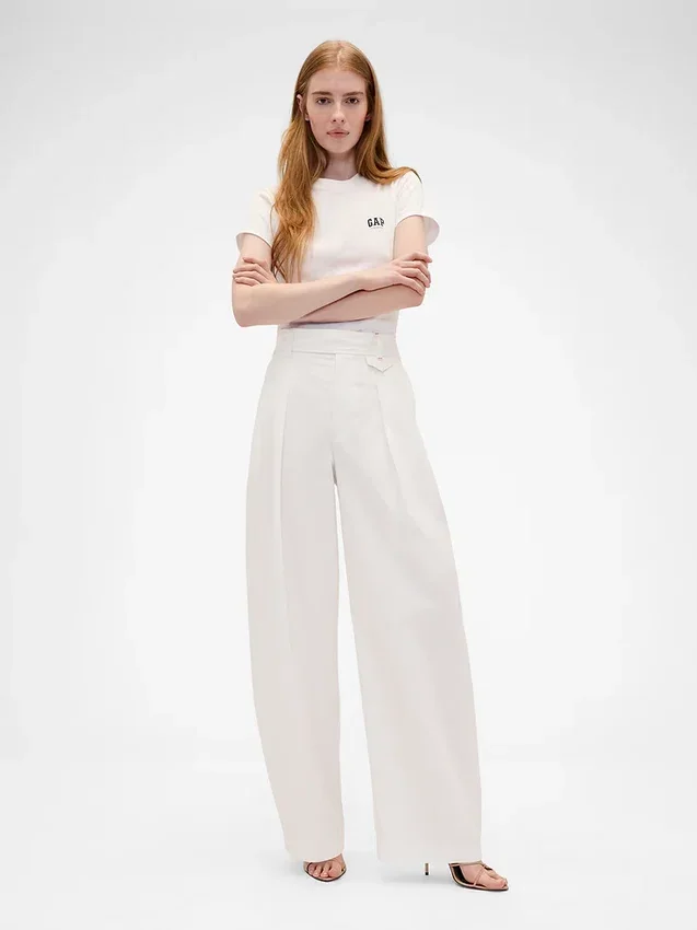 Pantalon à taille haute plissé en arc GAP × Victoria Beckham