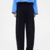 Pantalon à taille haute plissé en arc GAP × Victoria Beckham