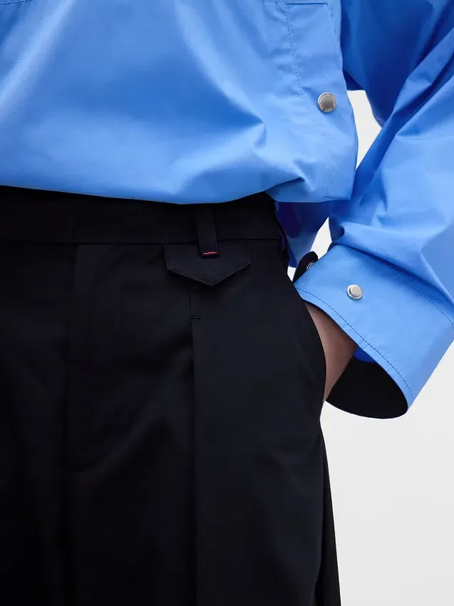 Pantalon à taille haute plissé en arc GAP × Victoria Beckham