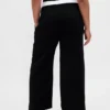 Pantalon taille moyenne à double ceinture