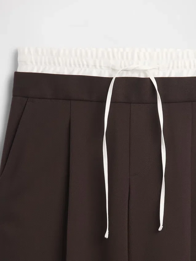 Pantalon taille moyenne à double ceinture