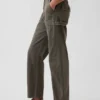 Pantalon utilitaire taille moyenne, coupe large, longueur cheville