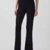 Pantalon évasé moderne à larges côtes
