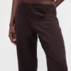 Pantalon évasé taille basse en mélange de lin