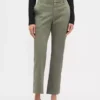 Pantalons kaki taille moyenne