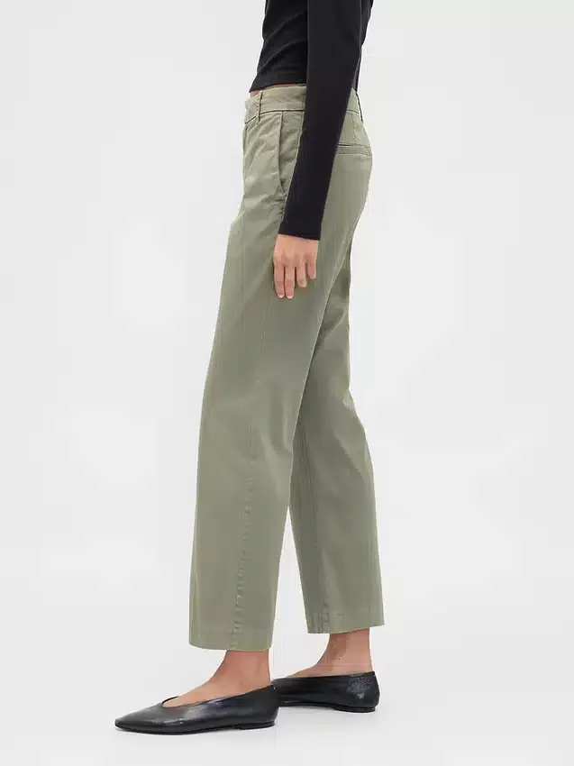 Pantalons kaki taille moyenne