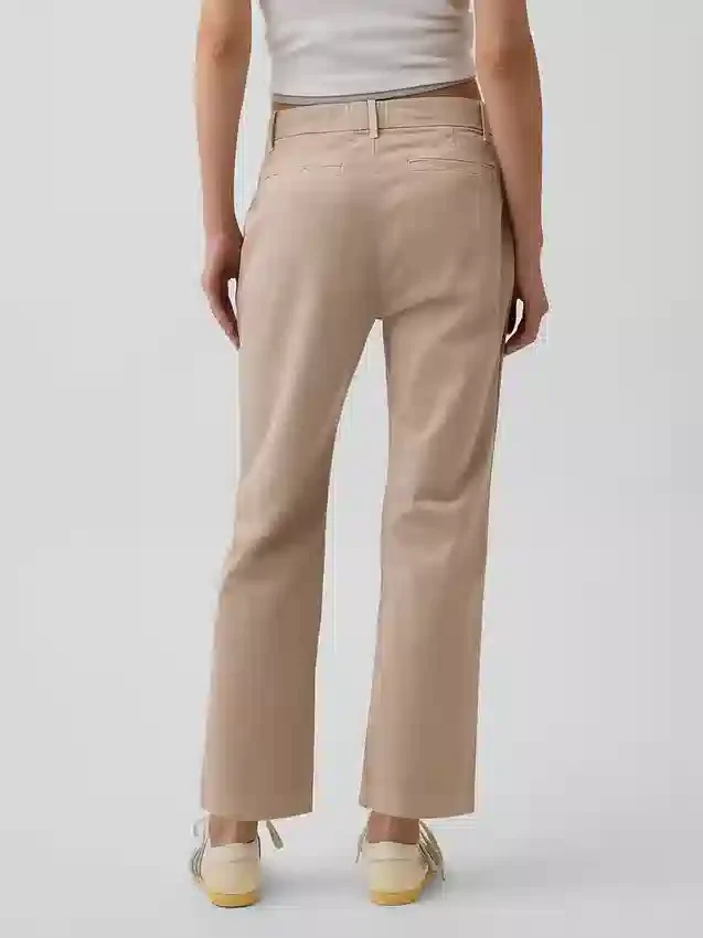 Pantalons kaki taille moyenne