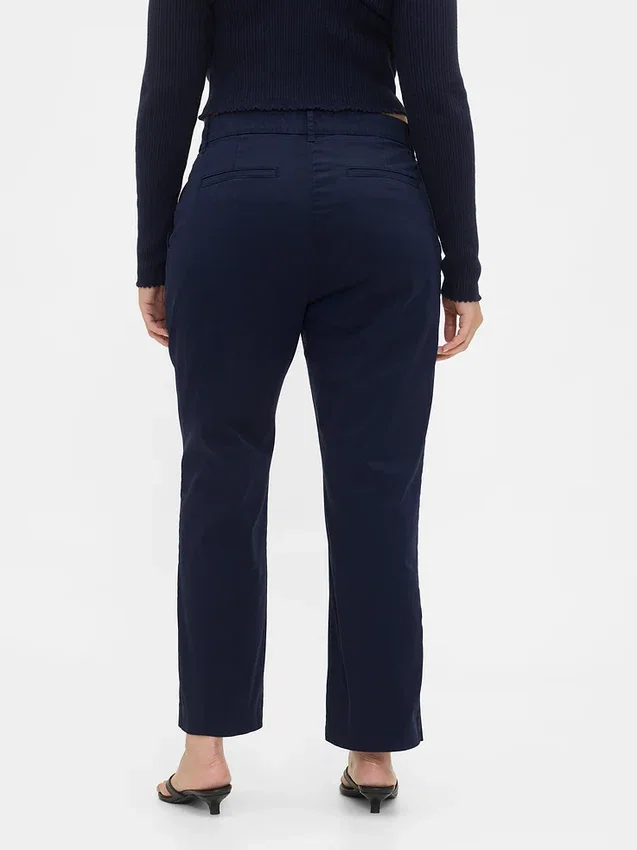 Pantalons kaki taille moyenne
