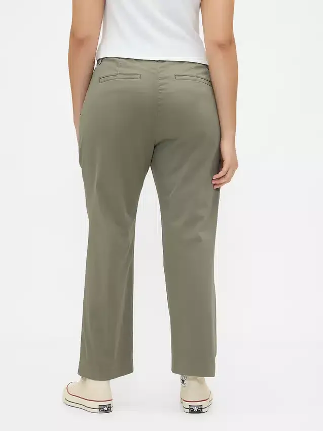 Pantalons kaki taille moyenne