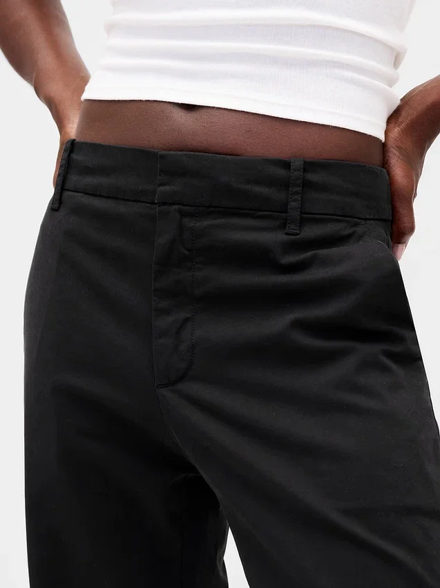 Pantalons kaki taille moyenne