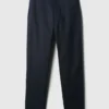 Pantalons kakis modernes à coupe fuselée
