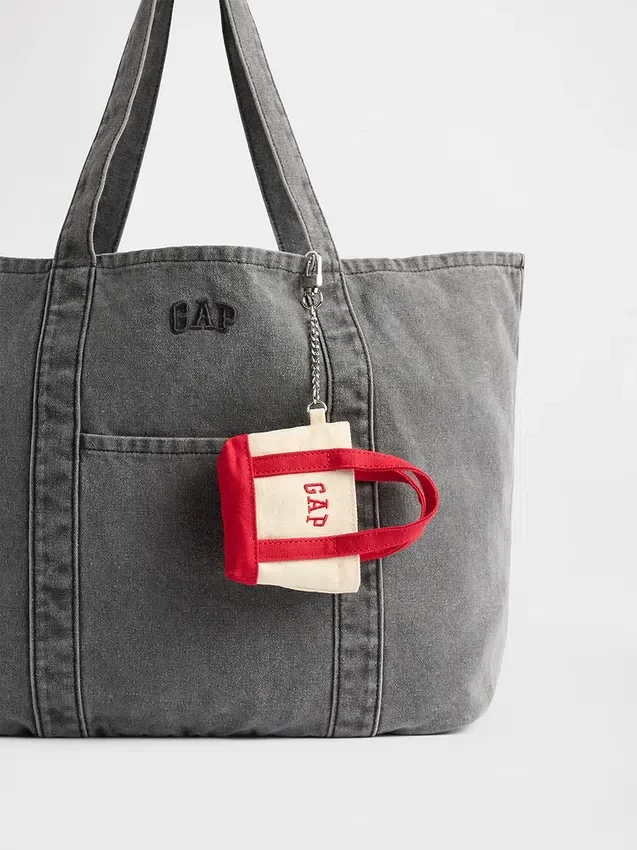 Pendentif pour sac fourre-tout avec logo