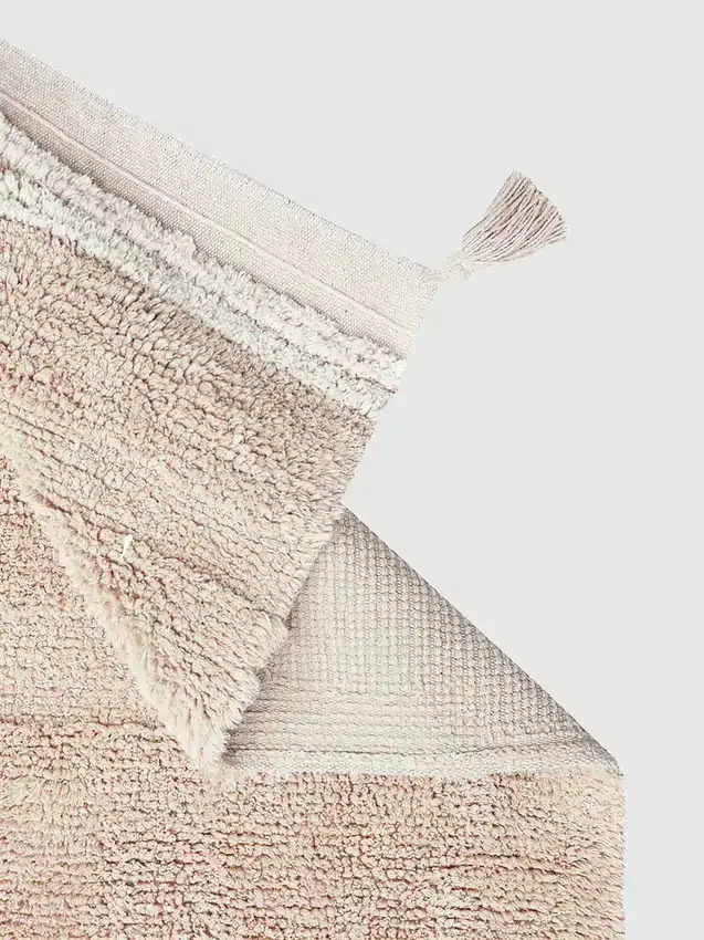 Petit tapis « Bloom » lavable de Lorena Canals