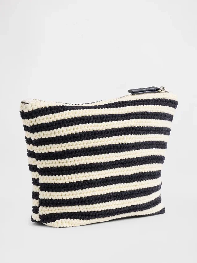 Pochette à fermeture éclair en crochet