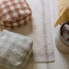 Pouf « Vichy » de Lorena Canals