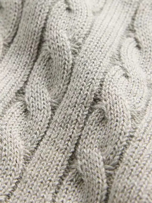Pull en tricot torsadé pour enfant