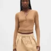 Pull Henley en maille côtelée transparente