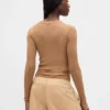 Pull Henley en maille côtelée transparente
